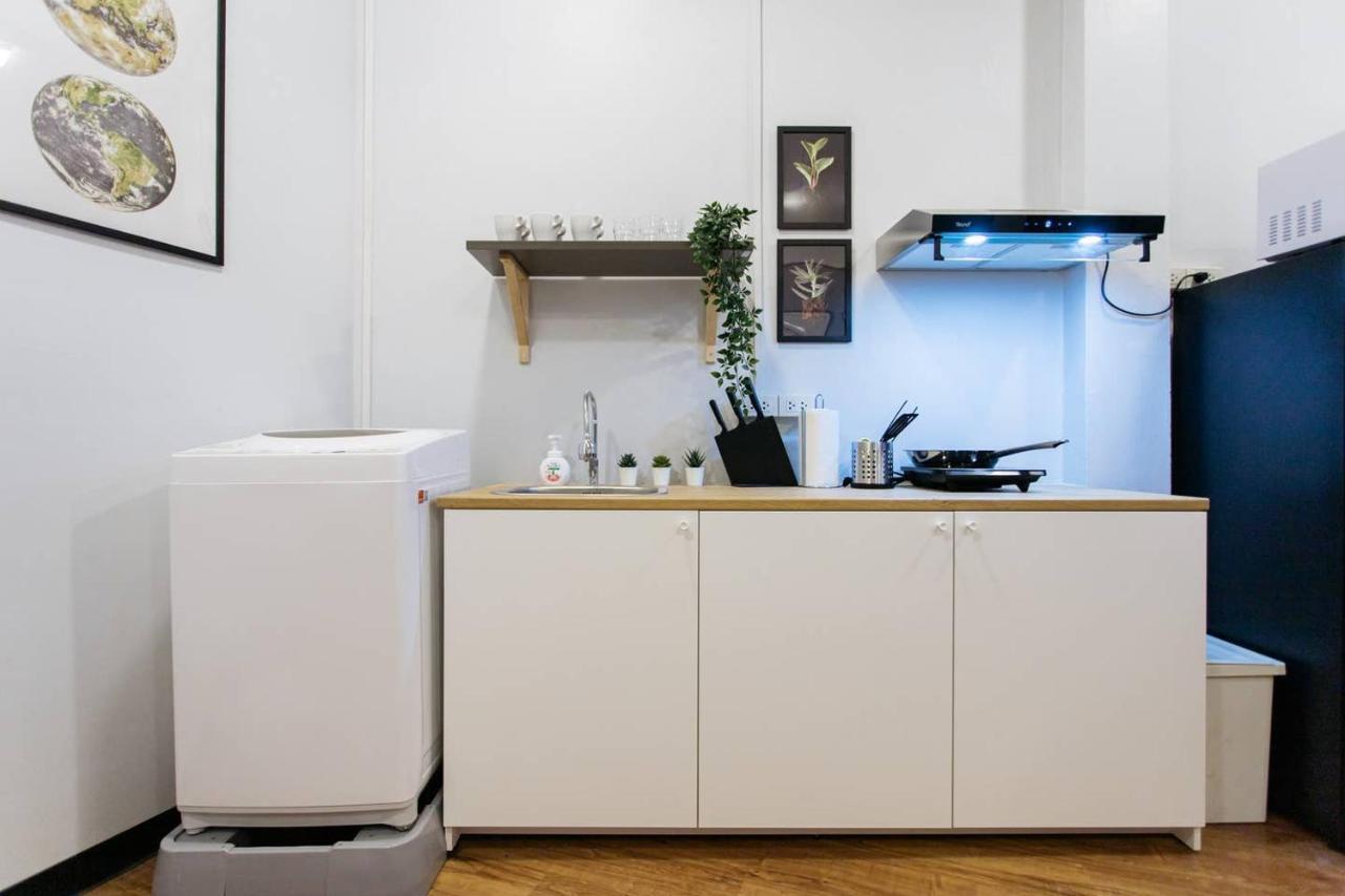 U3 Large 2 Bedroom Full Kitchen Near Bts Udomsuk Bangkok Luaran gambar