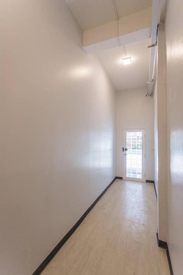 U3 Large 2 Bedroom Full Kitchen Near Bts Udomsuk Bangkok Luaran gambar